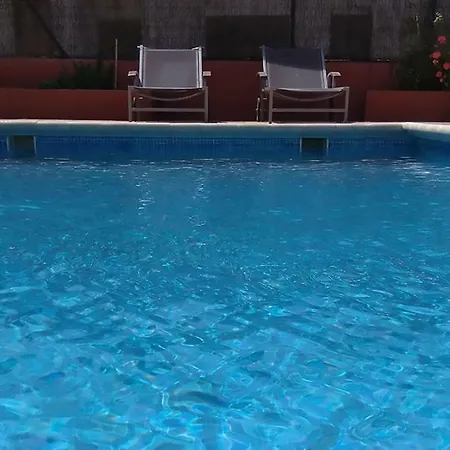 Kerkus Guest house Montecorto
